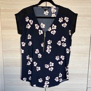 Express Black and White Floral Women's Blouse